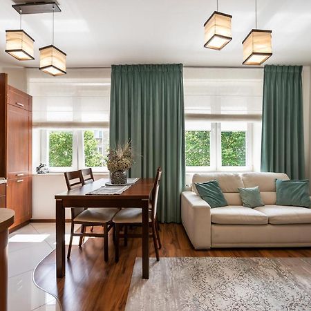Ogrodowa Warm Wood Apartment Warsaw Ngoại thất bức ảnh